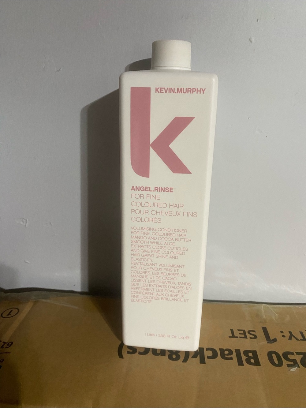 KEVIN.MURPHY Angel.Rinse Conditioner - White with Pink Logo